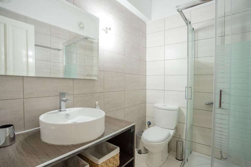 New  2 Bedroom/ 2 Bath Ap.Nidri, Familia Exteriér fotografie